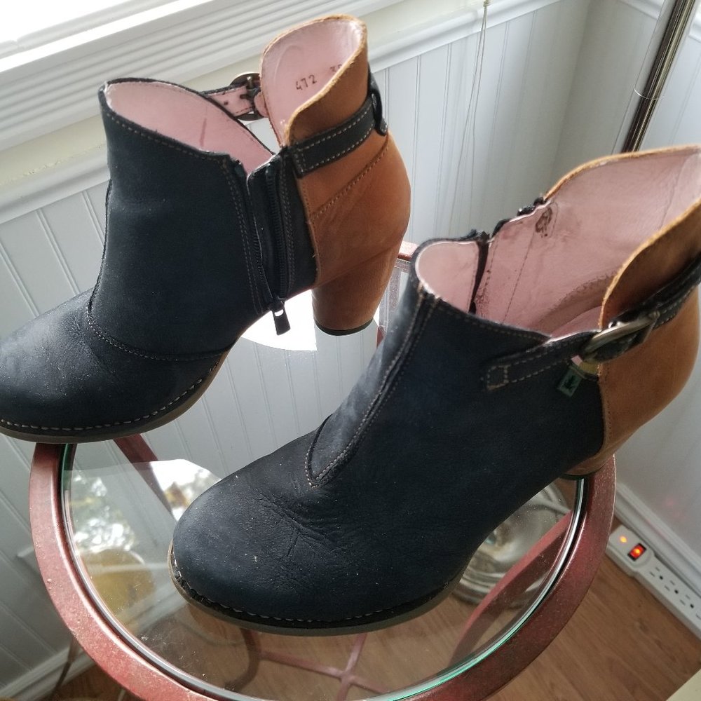 El Natura Lista ankle boots